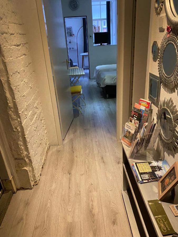 Blom Aan De Gracht Bed & Breakfast Dordrecht Exterior photo